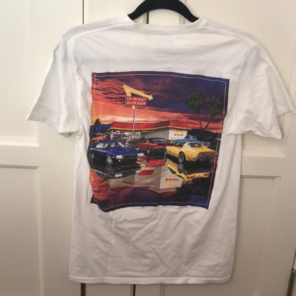 IN-N-OUT graphic tee 100% cotton never worn
